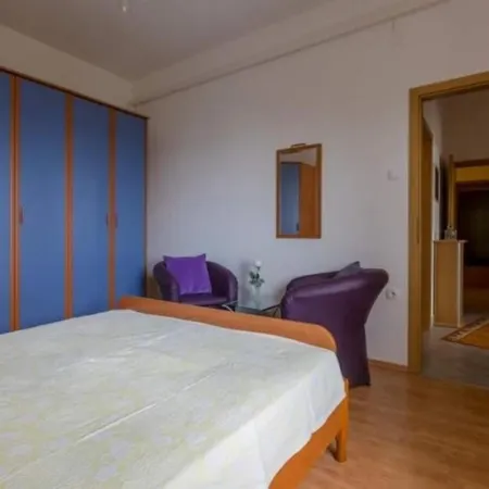 Fuer 5 Personen Ca 85 Qm In Crikvenica, Kvarner Bucht Und Umgebung Appartamento